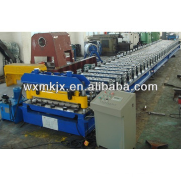 Colored steel arc plate forming machine